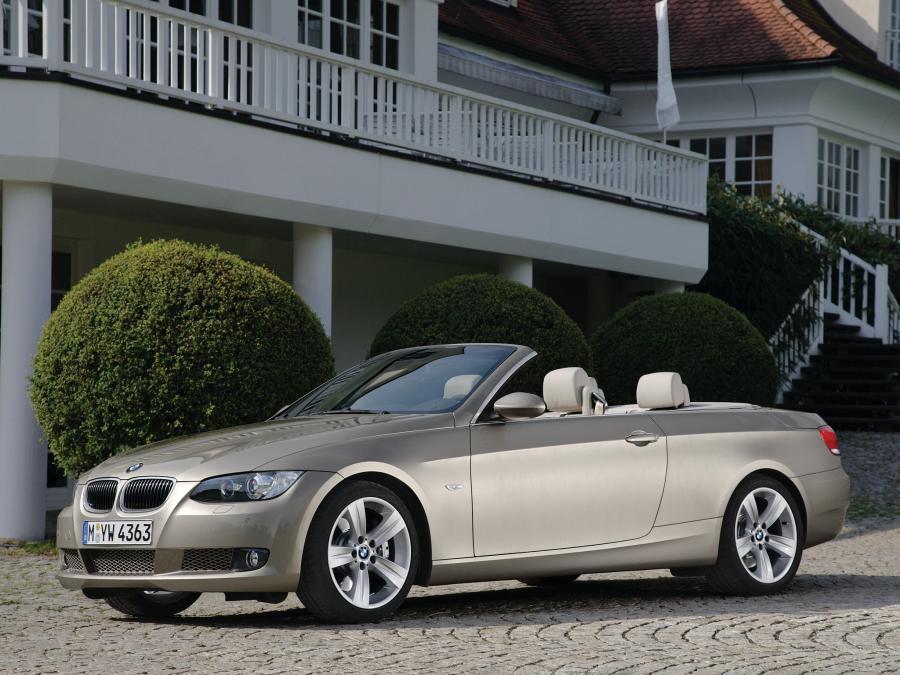  BMW 335i Convertible 2007 года  (фото 5 из 91)